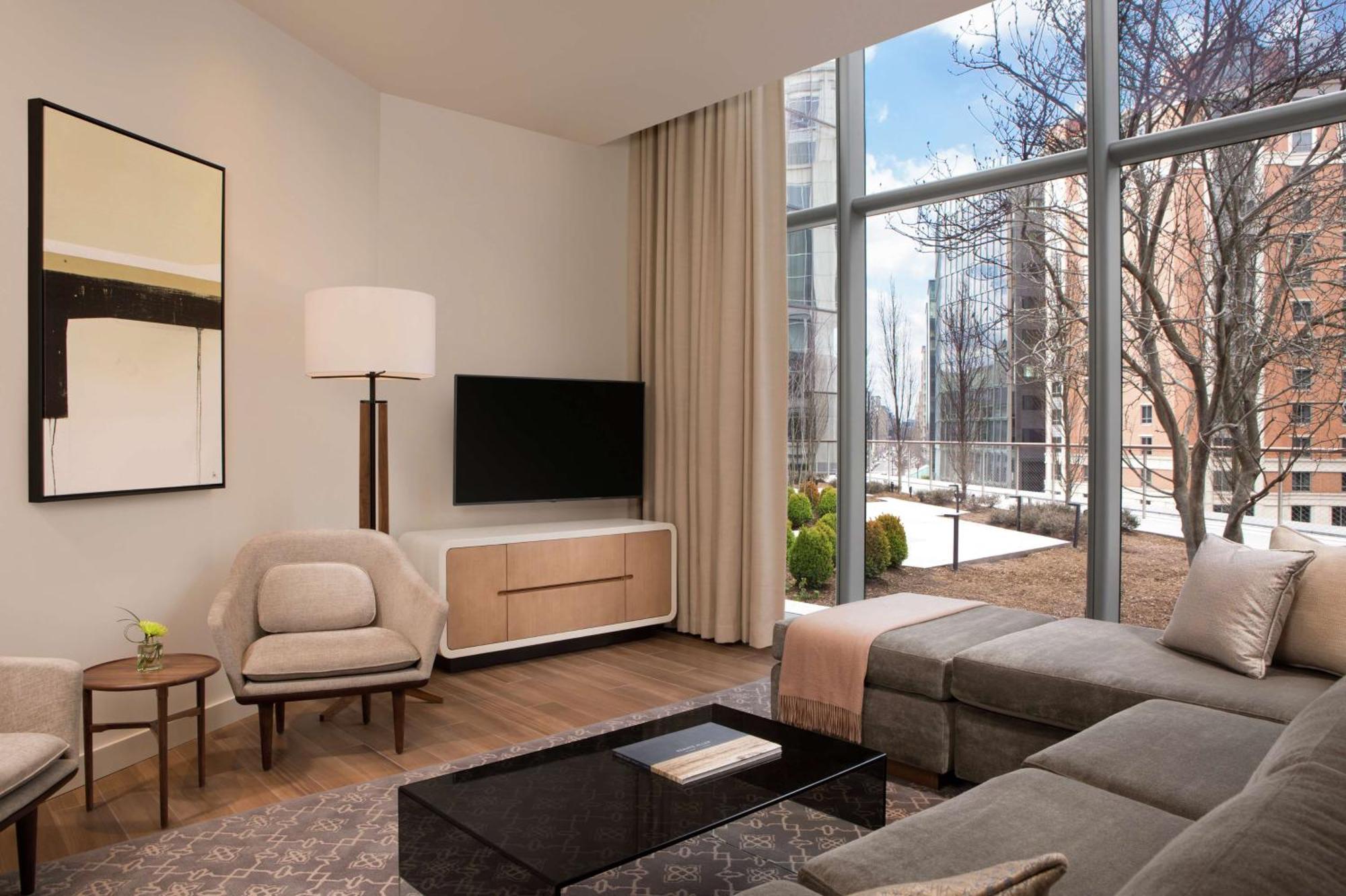 Conrad Washington Dc Hotel Exterior photo